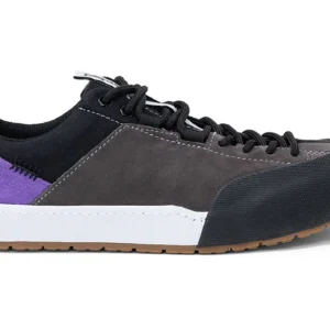 Alternative view of Landed Footwear The Switchback